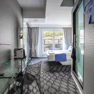 4* Отель Magic & Kloverhuset